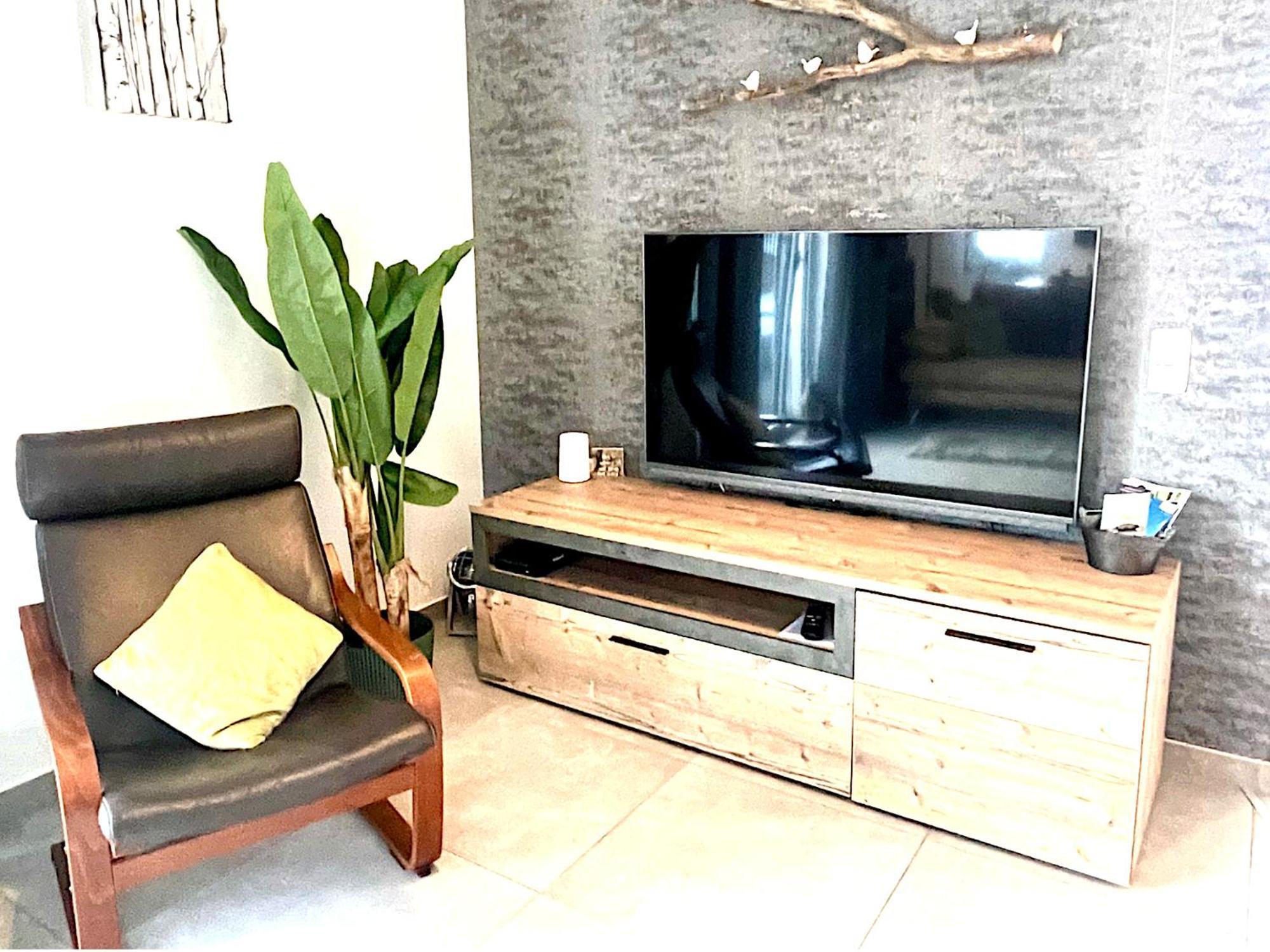 Apartment Femo Schick-modern, Natur, Rothaarsteig, 2etg, 2baeder Burbach (Siegen-Wittgenstein)